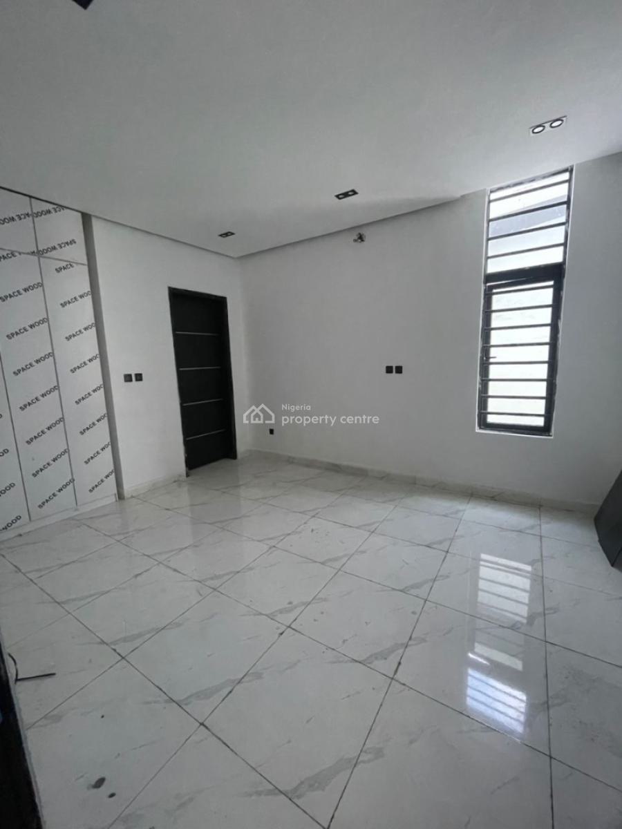 2 Bedroom Apartment, Ologolo, Lekki, Lagos, Flat / Apartment for Sale
