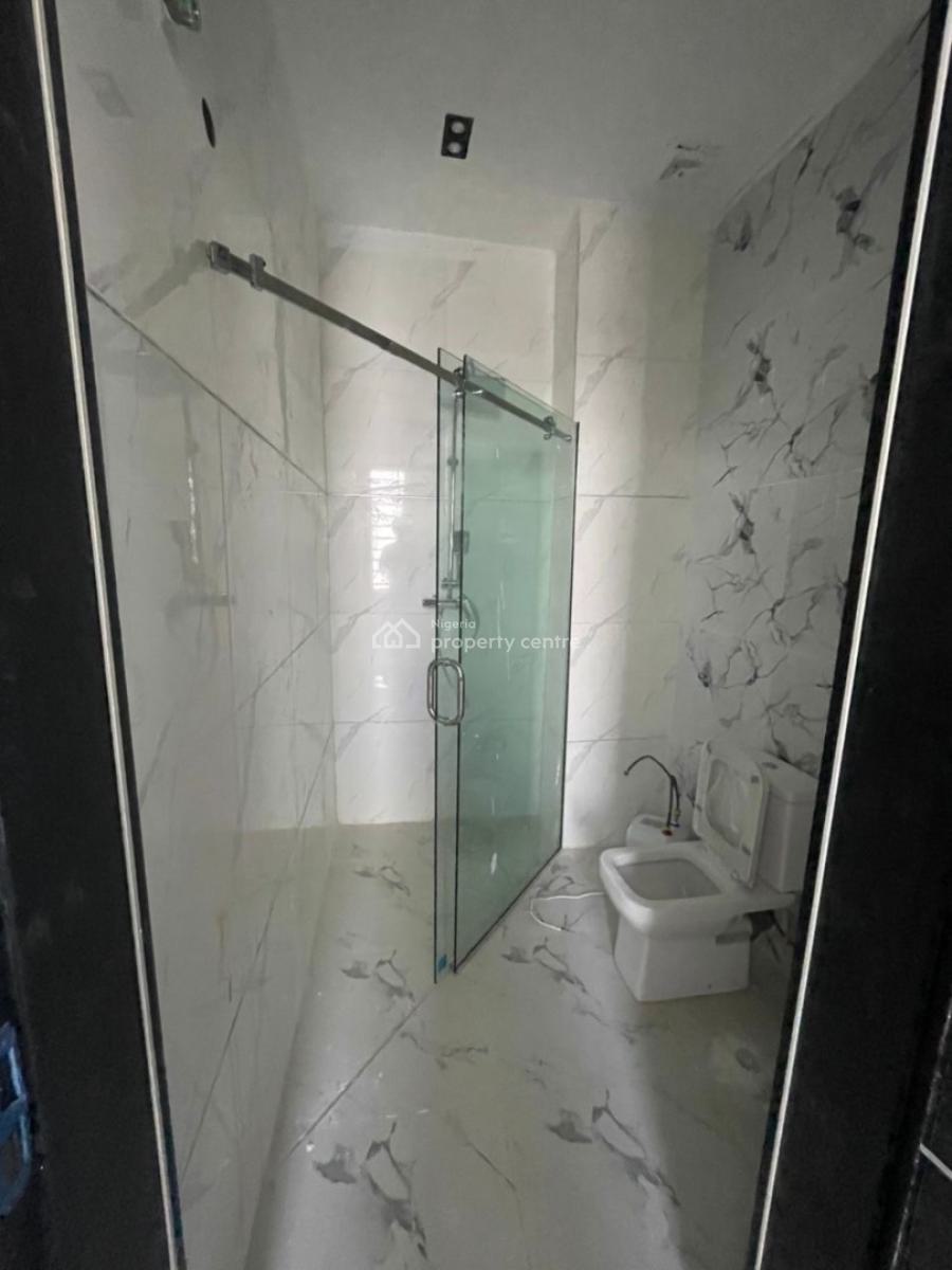 2 Bedroom Apartment, Ologolo, Lekki, Lagos, Flat / Apartment for Sale