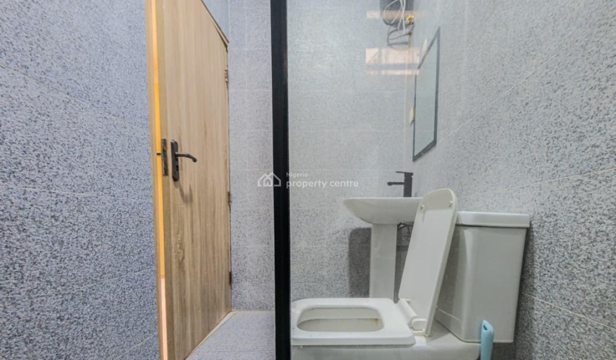 Luxury 2 Units of 2 Bedroom Apartment with Private Cinema, Lekki Phase 1, Lekki, Lagos, Flat / Apartment Short Let