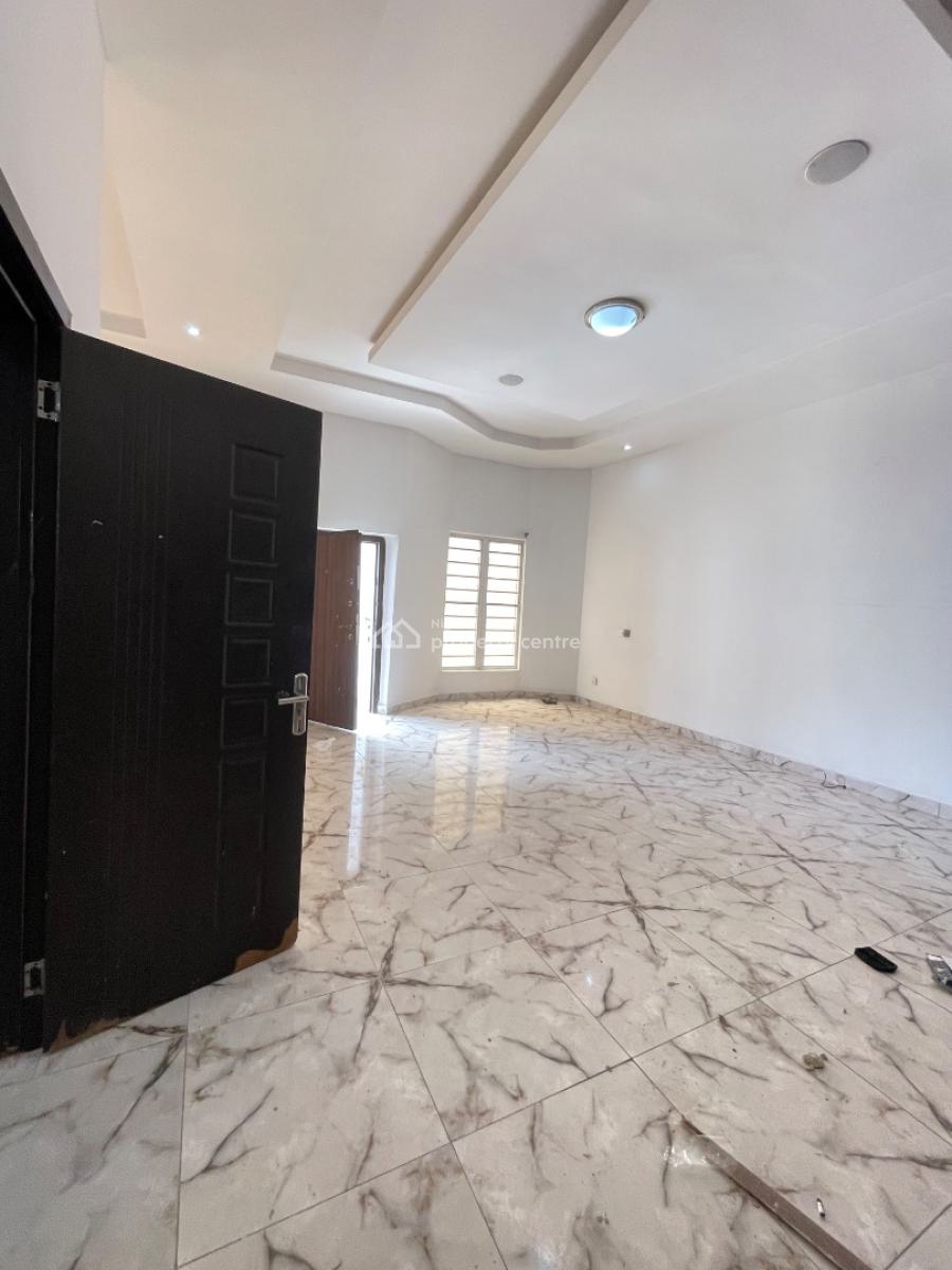 Biggest Masters Bedroom with Personal Kitchen, Orchid, Lekki, Lagos, Self Contain (single Rooms) for Rent