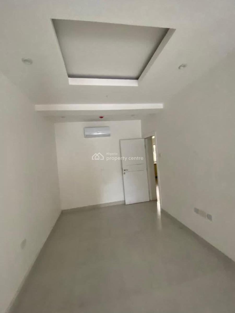 Lovely 3 Bedroom Apartment+ Bq and Pool, Off Adetokunbo Ademola Street, Victoria Island (vi), Lagos, Flat / Apartment for Rent