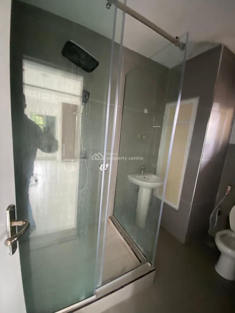Lovely 3 Bedroom Apartment+ Bq and Pool, Off Adetokunbo Ademola Street, Victoria Island (vi), Lagos, Flat / Apartment for Rent