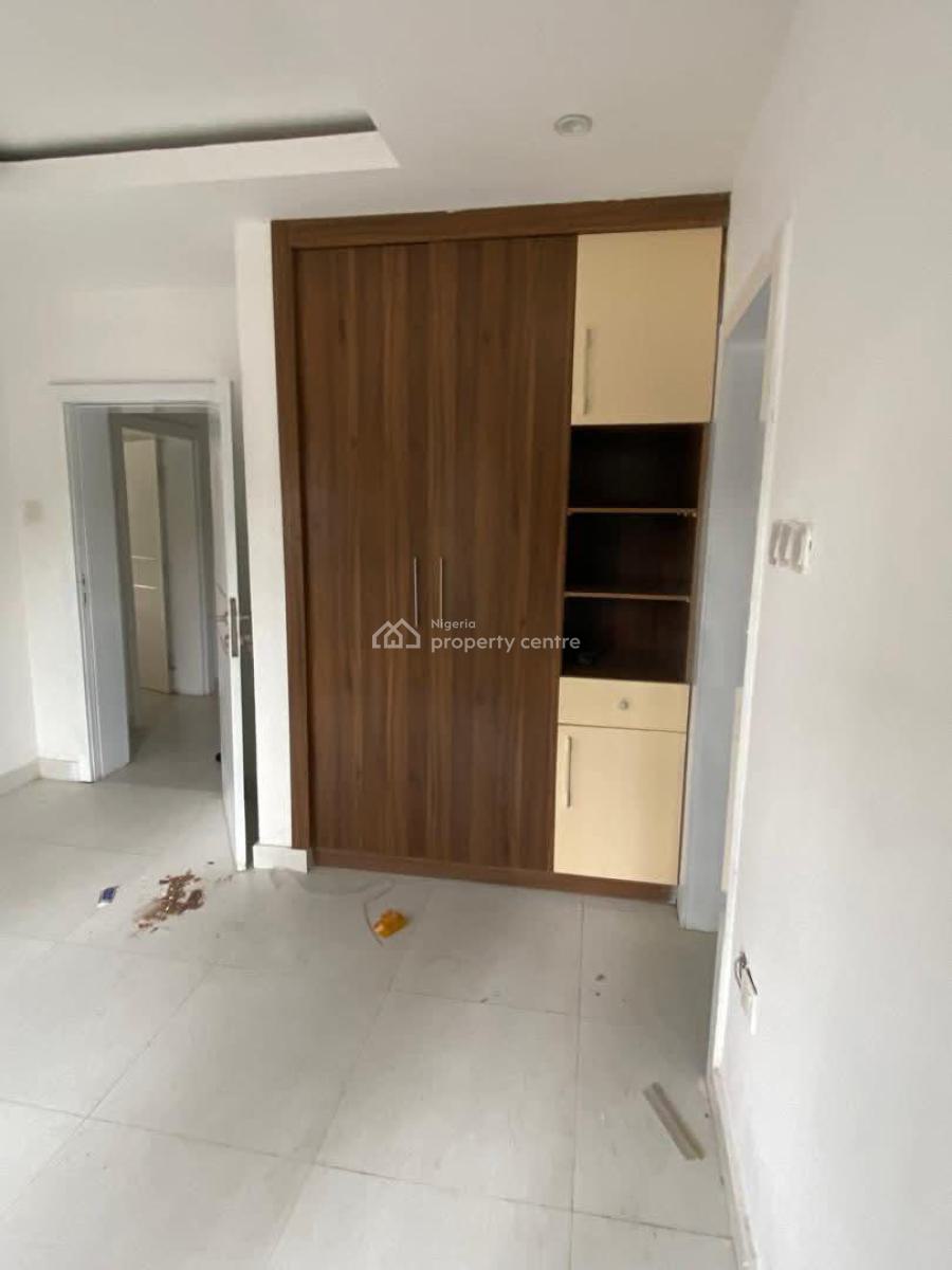 Lovely 3 Bedroom Apartment+ Bq and Pool, Off Adetokunbo Ademola Street, Victoria Island (vi), Lagos, Flat / Apartment for Rent