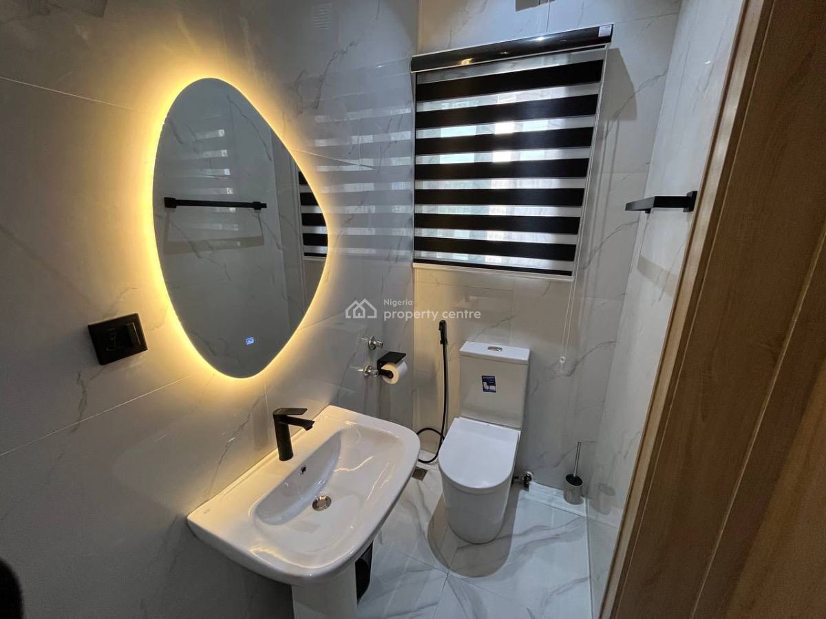 2 Bedroom Apartment, Ladoke Akintola Street, Ikeja Gra, Ikeja, Lagos, Flat / Apartment Short Let