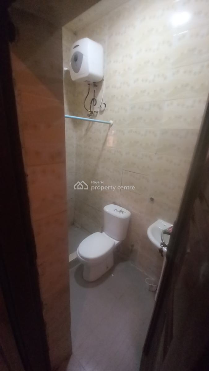 Standard 2 Bedrooms Flat in a Tarred Estate, News Engineering, Dawaki, Gwarinpa, Abuja, Flat / Apartment for Rent