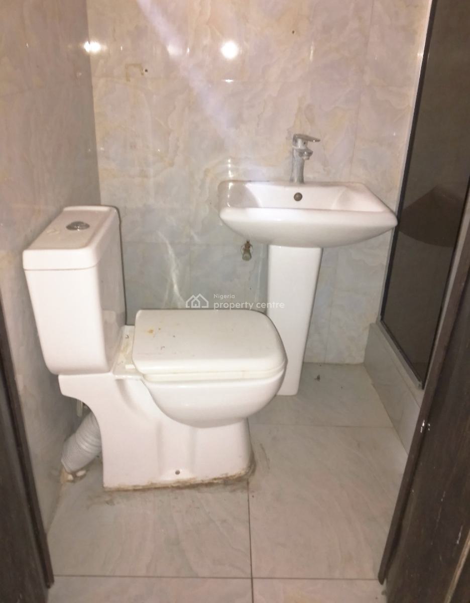 Nice and Standard Self Con, Serene and Secure Estate Agungi Lekki, Agungi, Lekki, Lagos, Self Contain (single Rooms) for Rent