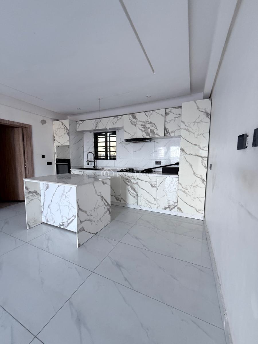 2-bedroom Penthouse with Rooftop Space, Ologolo, Lekki, Lagos, Flat / Apartment for Rent
