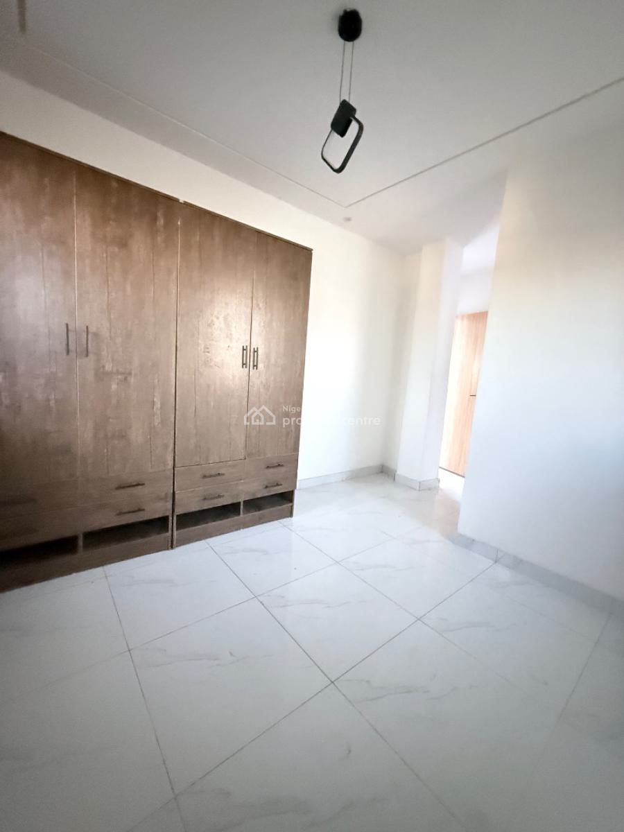 2-bedroom Penthouse with Rooftop Space, Ologolo, Lekki, Lagos, Flat / Apartment for Rent