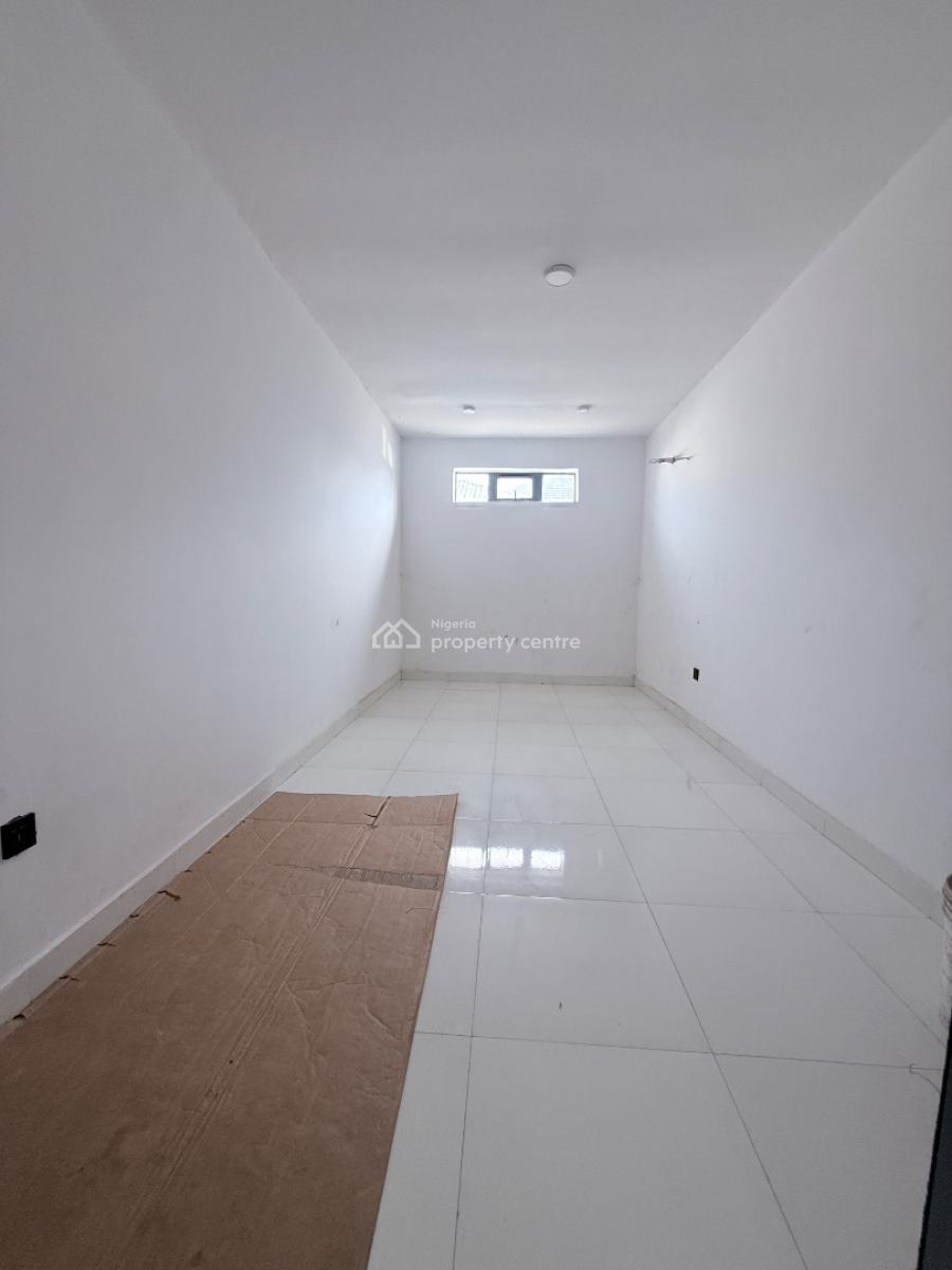 Hot Commercial Spaces, Ologolo, Lekki, Lagos, Commercial Property for Sale