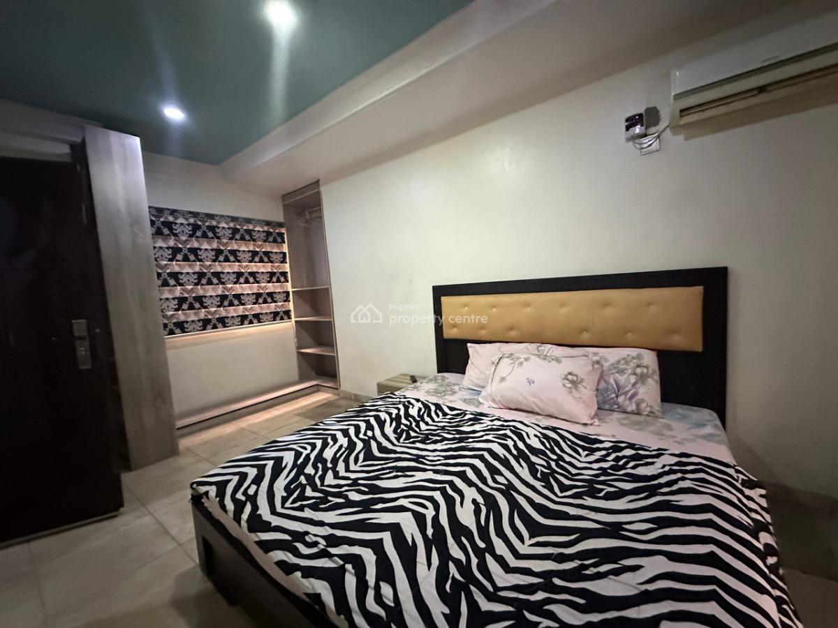 Decent Spacious 2bedroom with Pop Modern Facilities in Secured Estate, in a Secured Estate at Magodo, Gra Phase 2, Magodo, Lagos, Flat / Apartment for Rent