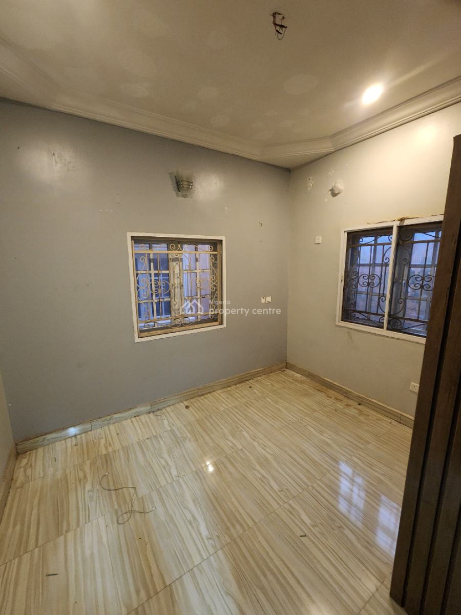 Luxury Two Bedroom Block of Flat, News Engineering Dawaki, Dawaki, Gwarinpa, Abuja, Flat / Apartment for Rent