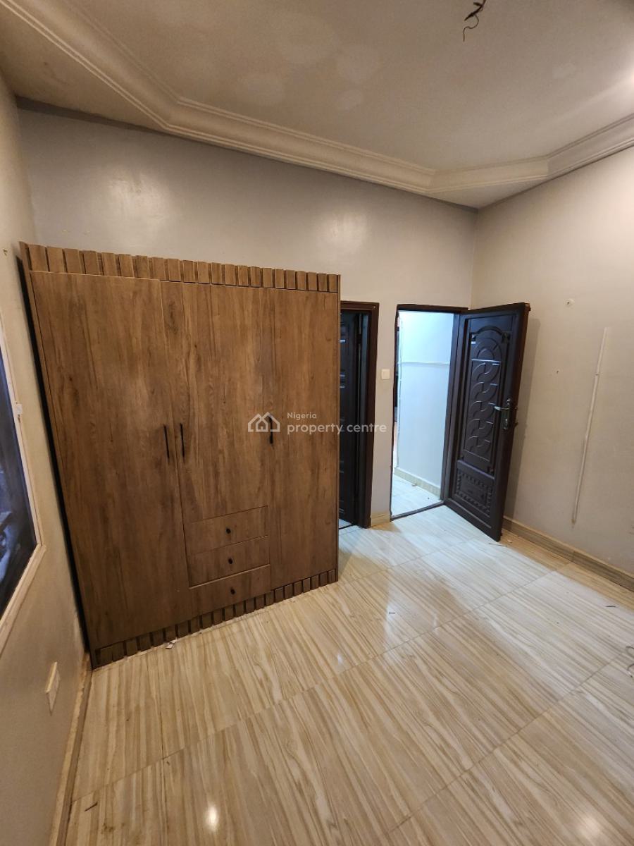 Luxury Two Bedroom Block of Flat, News Engineering Dawaki, Dawaki, Gwarinpa, Abuja, Flat / Apartment for Rent