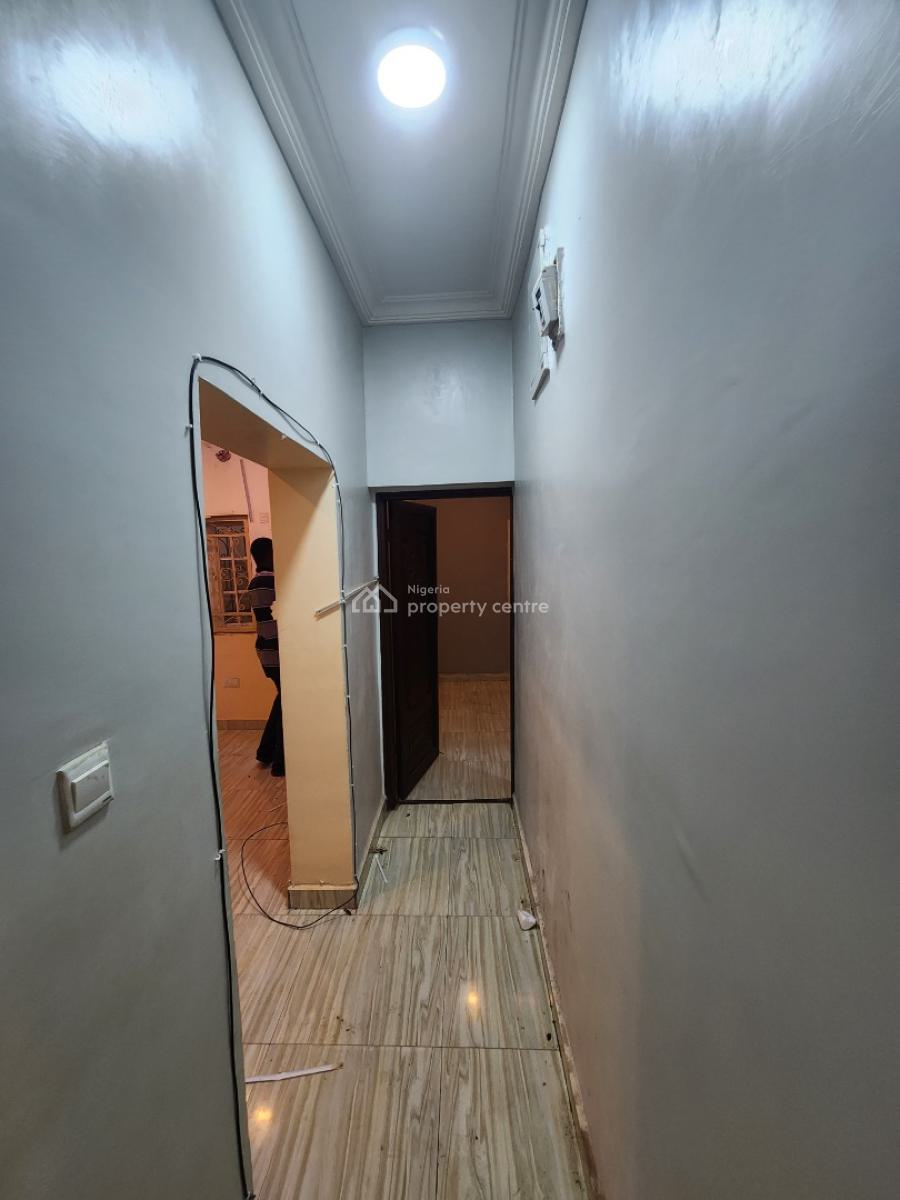 Luxury Two Bedroom Block of Flat, News Engineering Dawaki, Dawaki, Gwarinpa, Abuja, Flat / Apartment for Rent