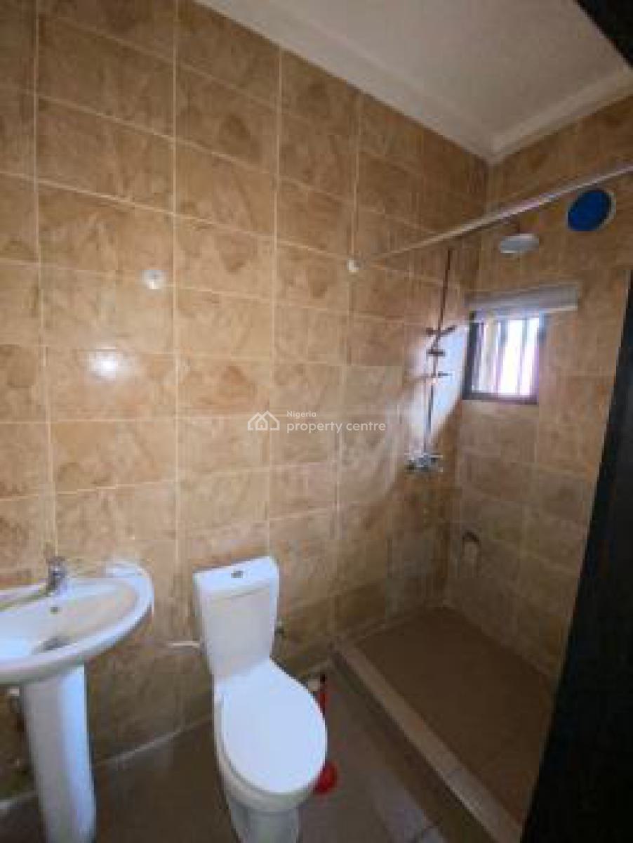 a Very Good Spacious 3bedroom Flat, Utako, Abuja, Flat / Apartment for Rent