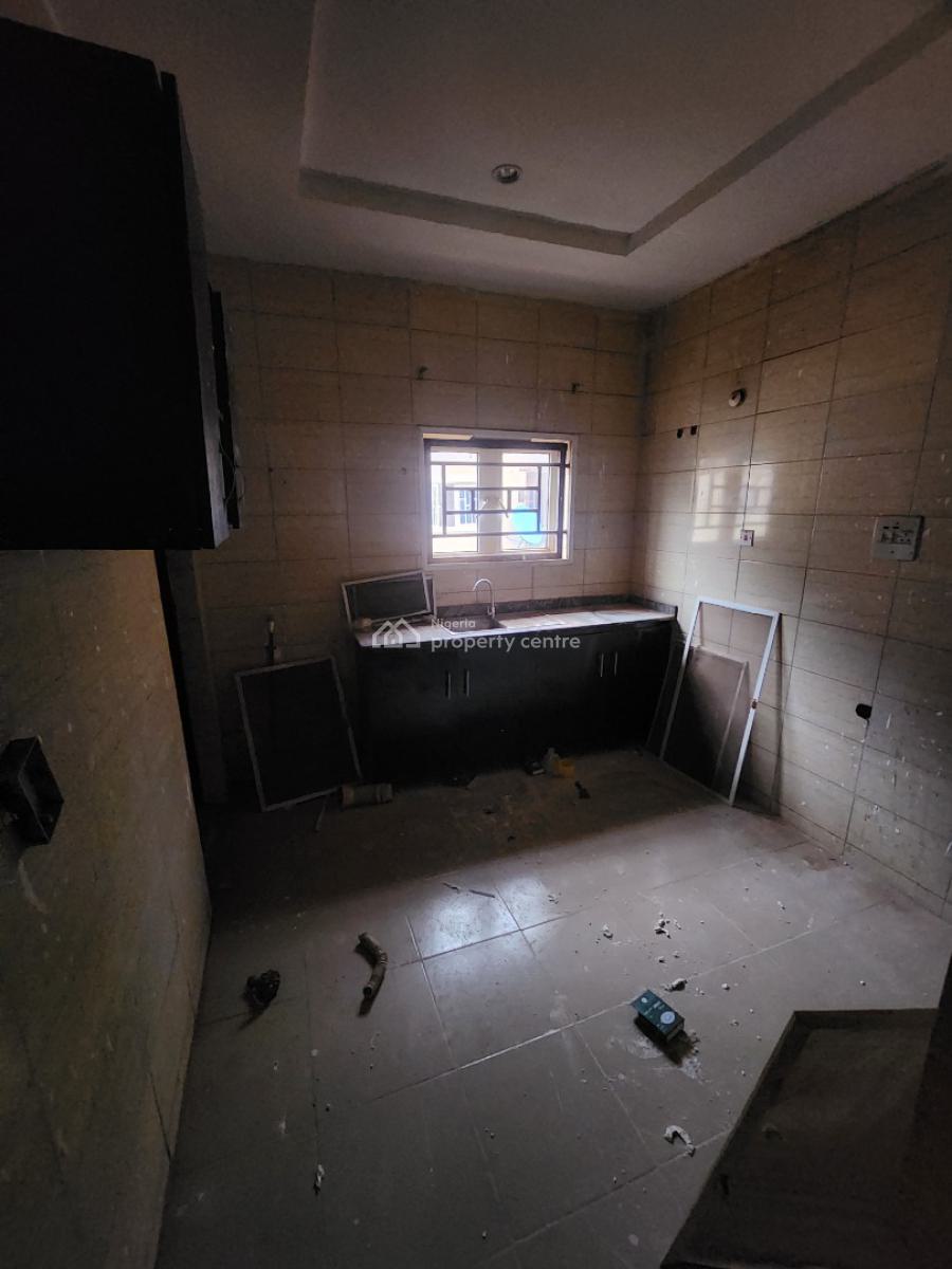 Luxury Two Bedroom Block of Flat, Dawaki District, Dawaki, Gwarinpa, Abuja, Flat / Apartment for Rent