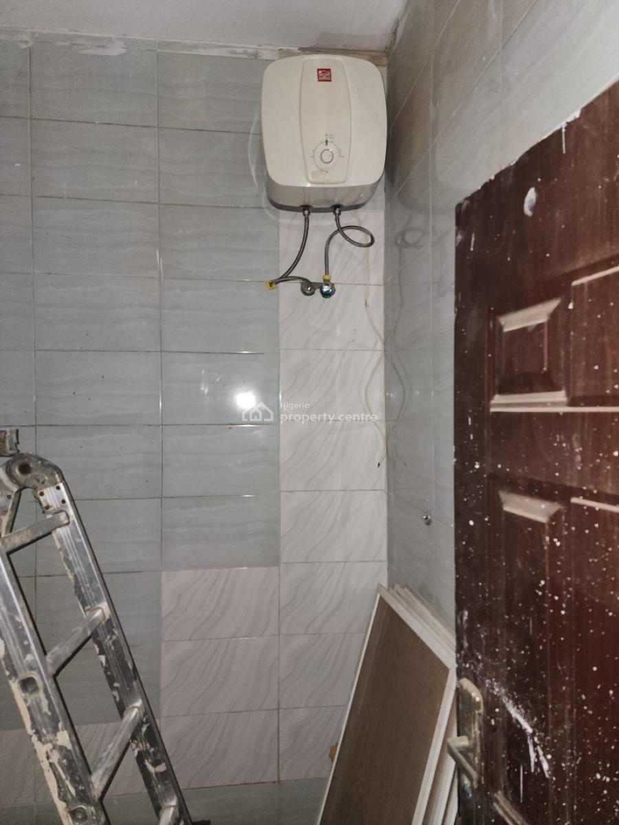 Luxury Two Bedroom Block of Flat, Dawaki District, Dawaki, Gwarinpa, Abuja, Flat / Apartment for Rent