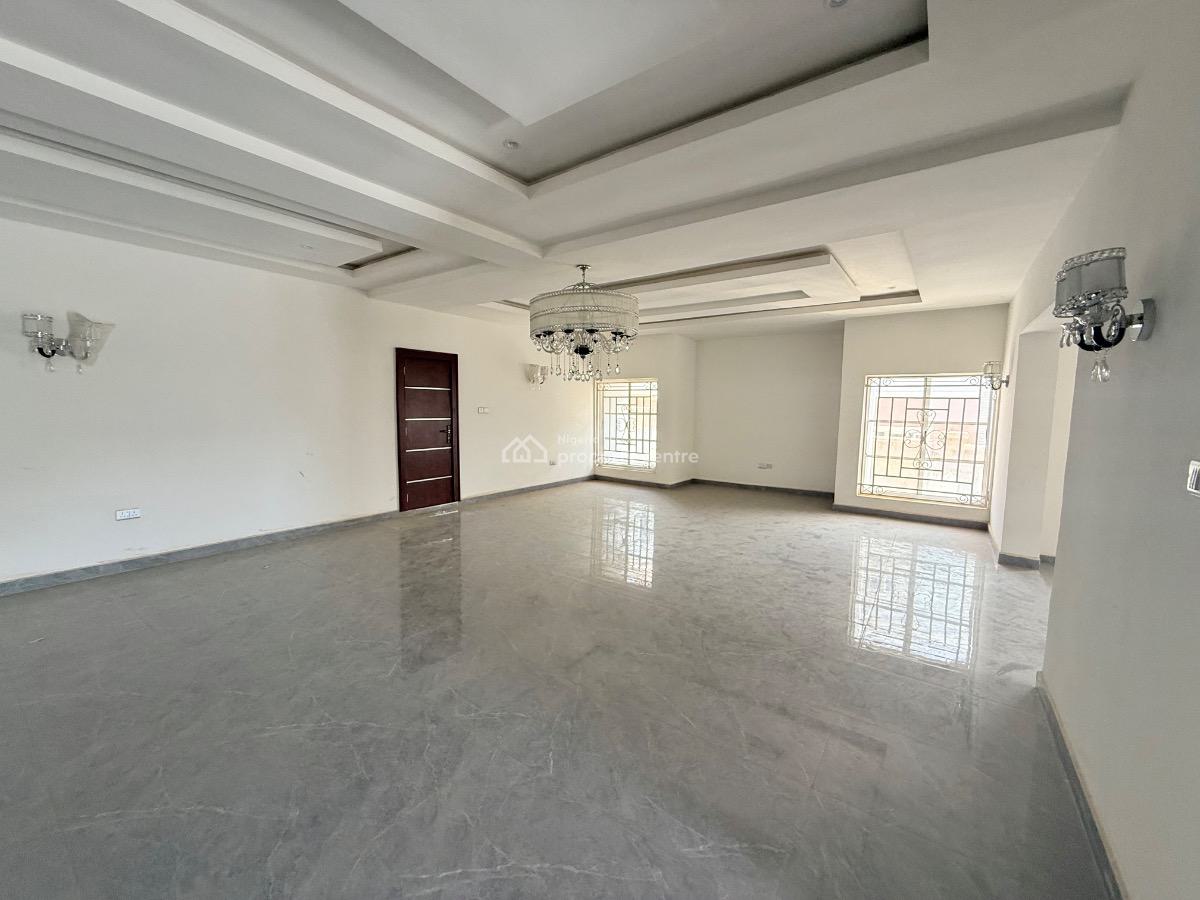 Clean 5 Bedroom Detached House, Fha, Guzape District, Abuja, Detached Duplex for Sale