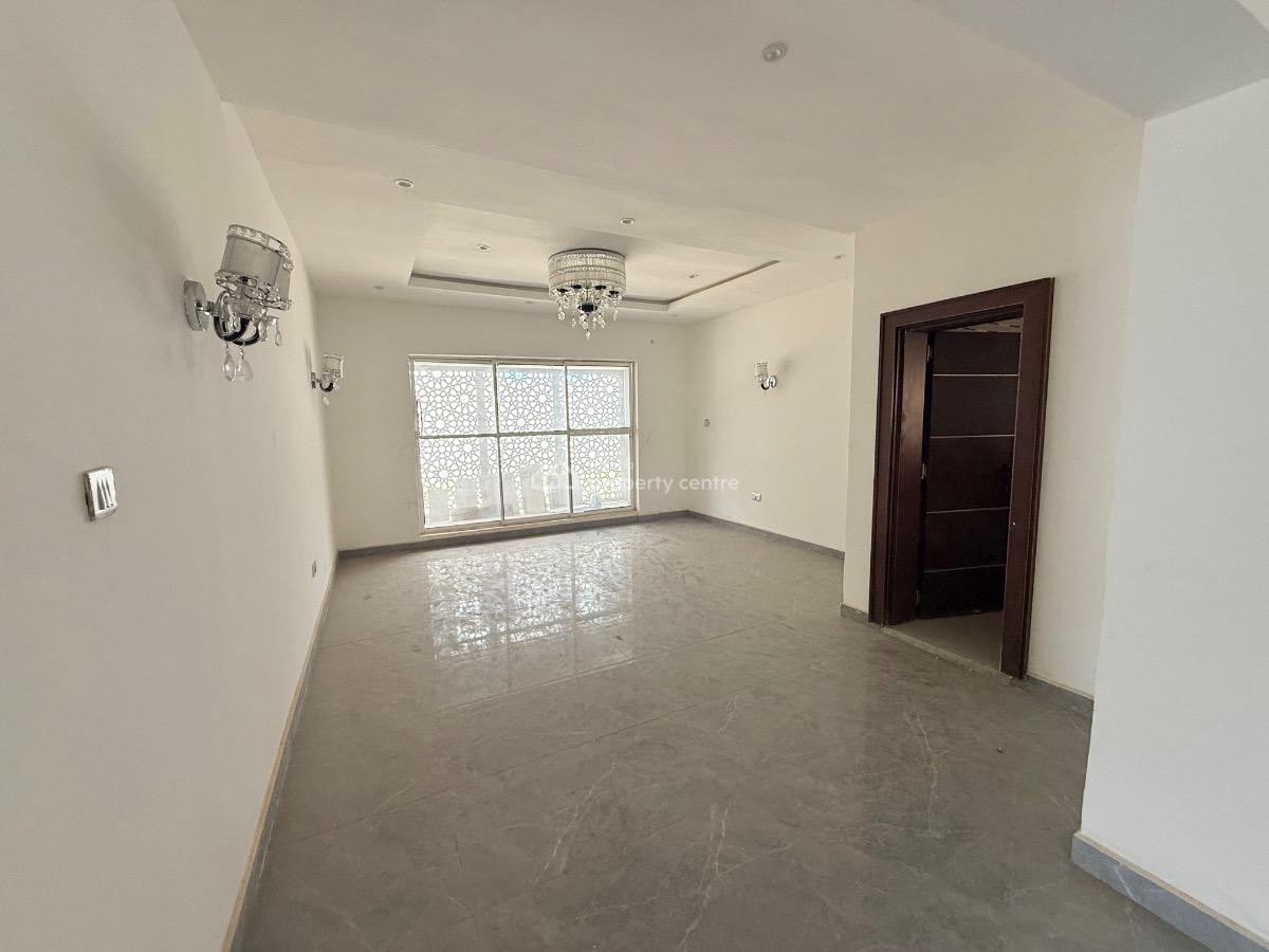 Clean 5 Bedroom Detached House, Fha, Guzape District, Abuja, Detached Duplex for Sale