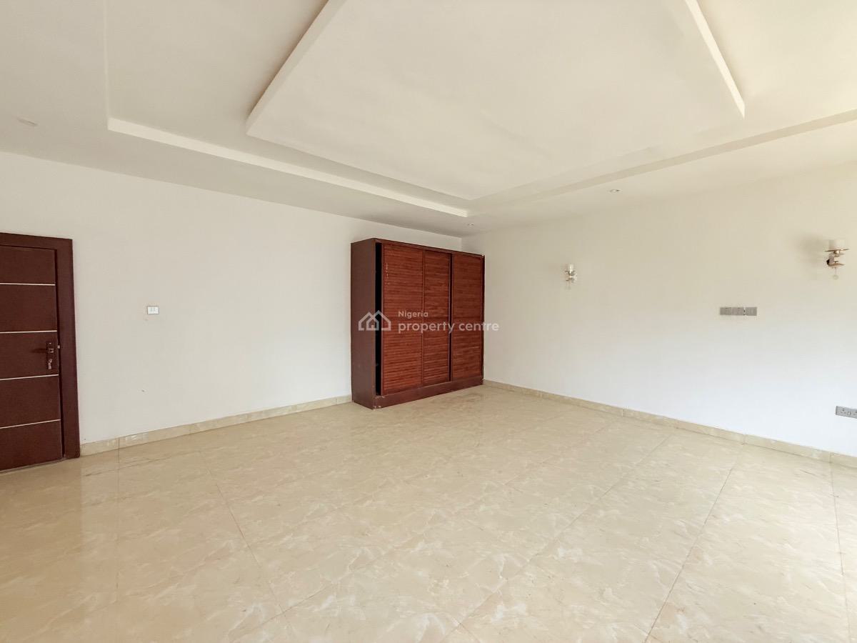 Clean 5 Bedroom Detached House, Fha, Guzape District, Abuja, Detached Duplex for Sale