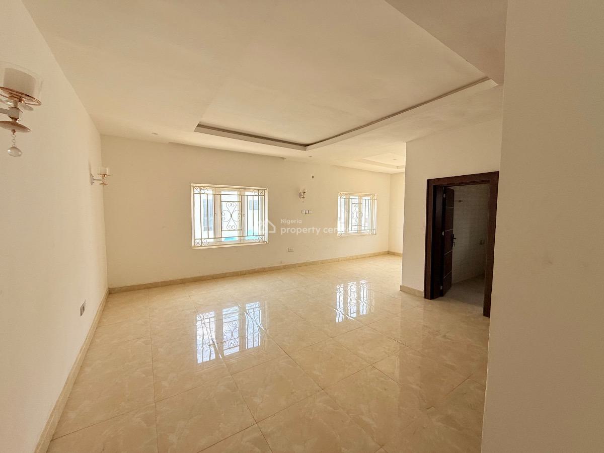 Clean 5 Bedroom Detached House, Fha, Guzape District, Abuja, Detached Duplex for Sale