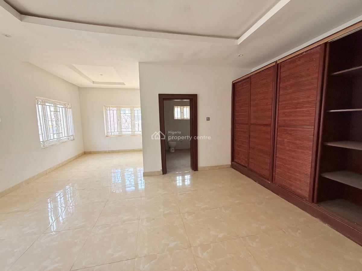 Clean 5 Bedroom Detached House, Fha, Guzape District, Abuja, Detached Duplex for Sale