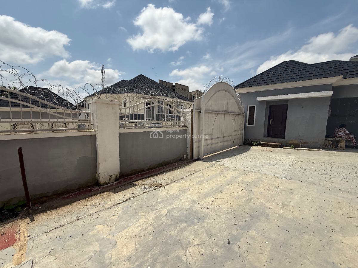 Clean 5 Bedroom Detached House, Fha, Guzape District, Abuja, Detached Duplex for Sale