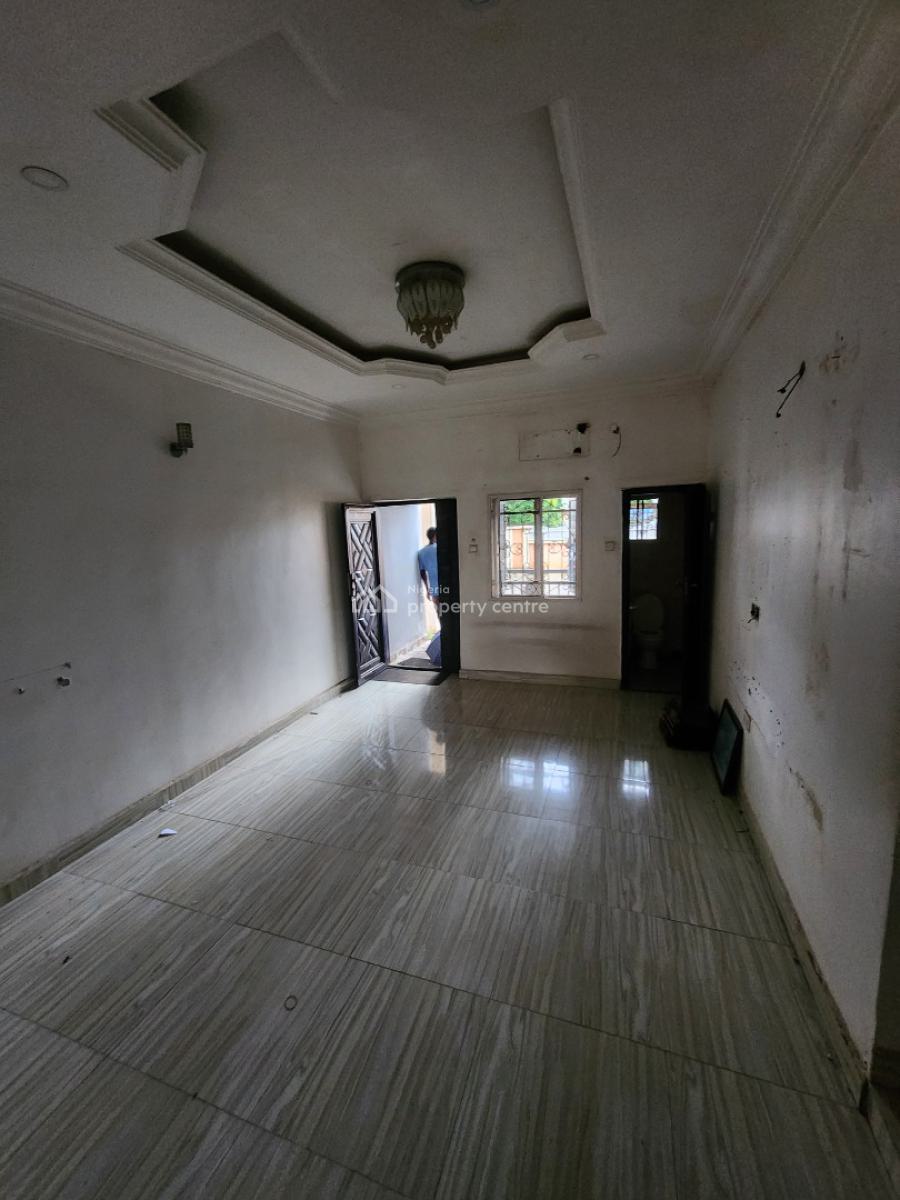 Luxury Two Bedroom Block of Flat, Trans Engineering Estate Dawaki, Dawaki, Gwarinpa, Abuja, Flat / Apartment for Rent