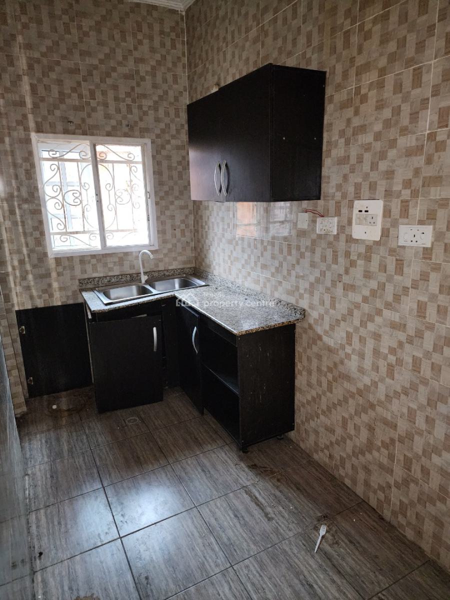 Luxury Two Bedroom Block of Flat, Trans Engineering Estate Dawaki, Dawaki, Gwarinpa, Abuja, Flat / Apartment for Rent