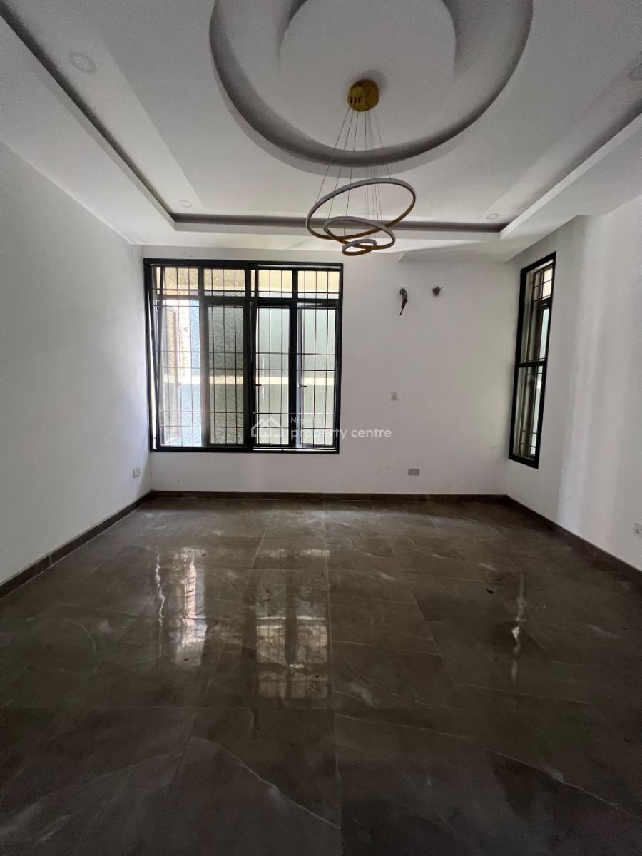 Spacious Five Bedrooms Detached Duplex with Bq, Lekki Phase 1, Lekki, Lagos, Detached Duplex for Sale