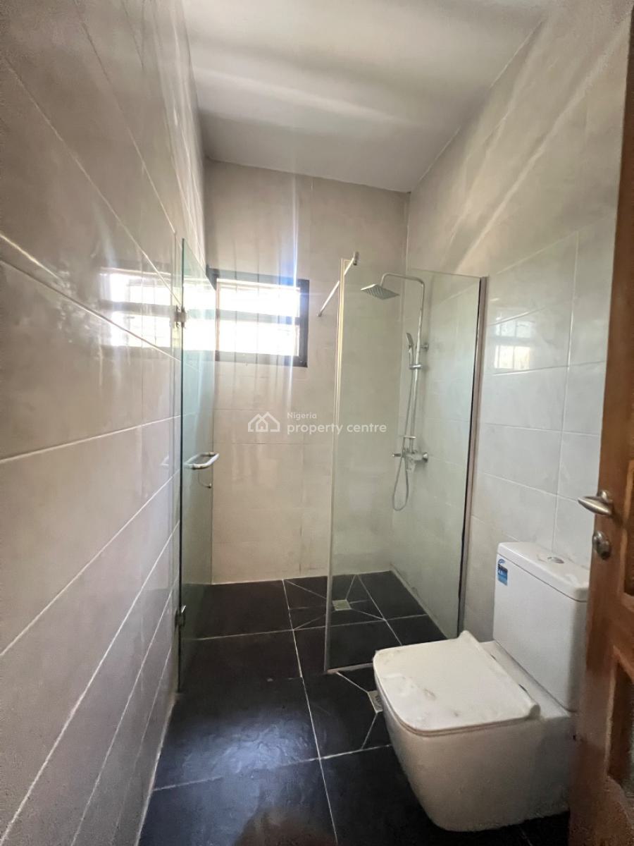Spacious Five Bedrooms Detached Duplex with Bq, Lekki Phase 1, Lekki, Lagos, Detached Duplex for Sale