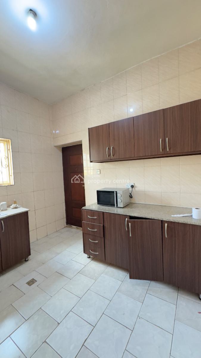 Furnished & Serviced 2 Bedroom Flat, Utako, Utako, Abuja, Flat / Apartment for Rent