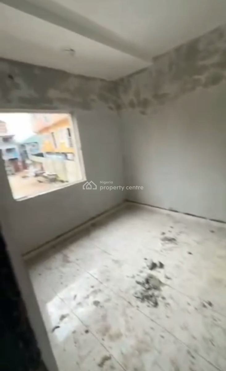 Newly Renovated, Decent Spacious 2 Bedroom Flats, Off Awoyokun, Onipanu, Shomolu, Lagos, Flat / Apartment for Rent