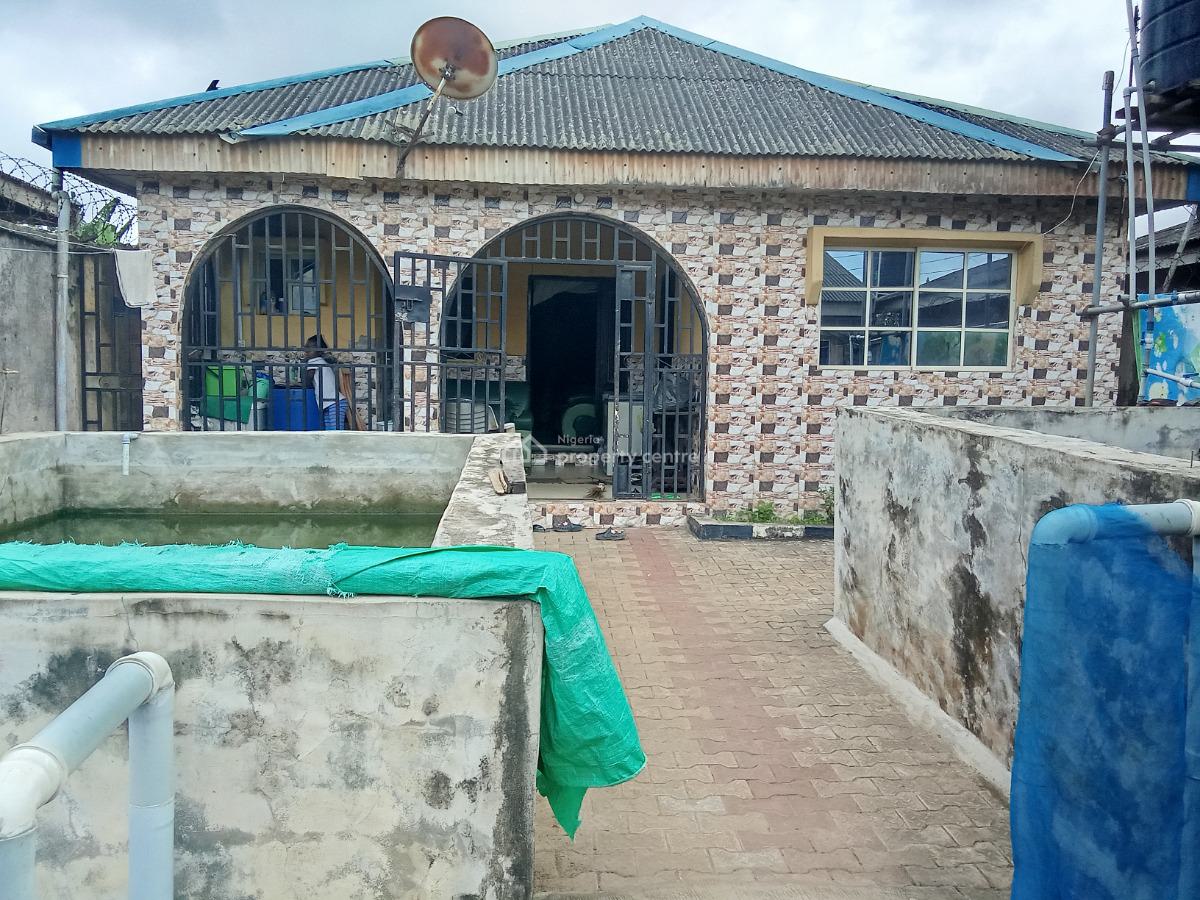 Four Bedroom Bungalow, Igando Lagos, Igando, Alimosho, Lagos, Detached Bungalow for Sale