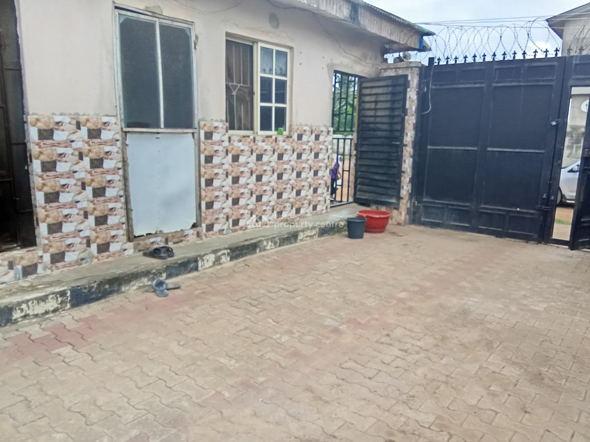 Four Bedroom Bungalow, Igando Lagos, Igando, Alimosho, Lagos, Detached Bungalow for Sale