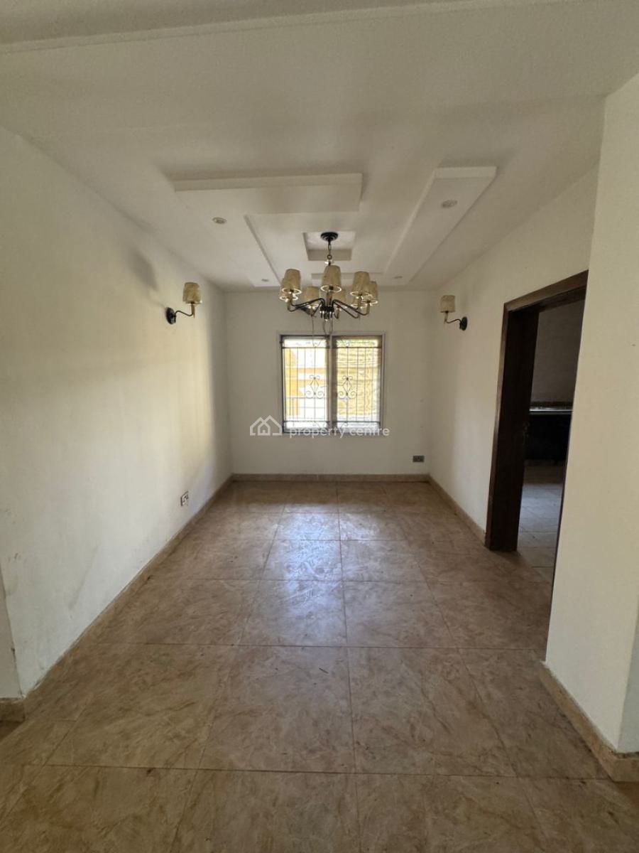8 Units  of 3 Bedrooms with  B/q, Victoria Island (vi), Lagos, Flat / Apartment for Sale