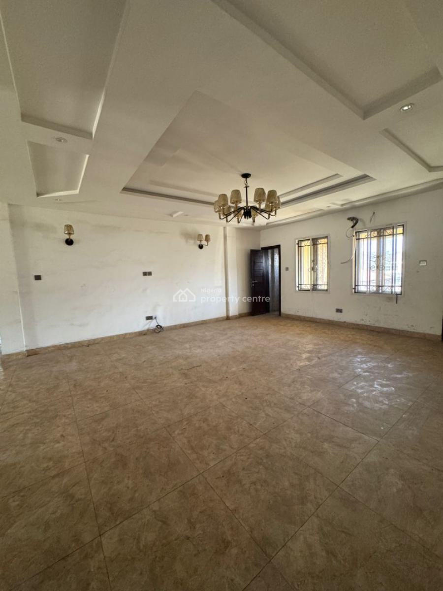 8 Units  of 3 Bedrooms with  B/q, Victoria Island (vi), Lagos, Flat / Apartment for Sale