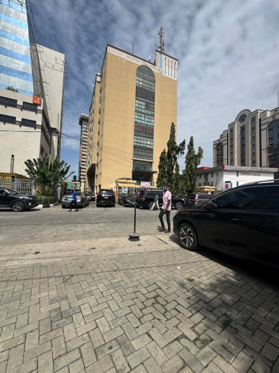 1,000sqm Office Space, Adeyemo Alakija, Victoria Island (vi), Lagos, Office Space for Rent