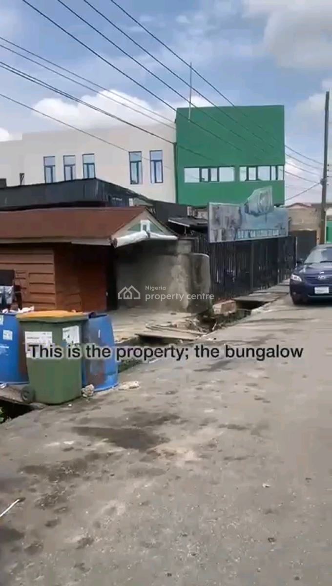 a Demolish Able Bungalow Measuring 700sqm, Ora Ekpen, General Hospital Axis, Gbagada, Lagos, Mixed-use Land for Sale