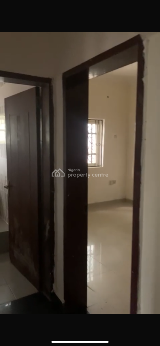 Lovely 3 Bedroom Flat, Ikota, Lekki, Lagos, Flat / Apartment for Rent