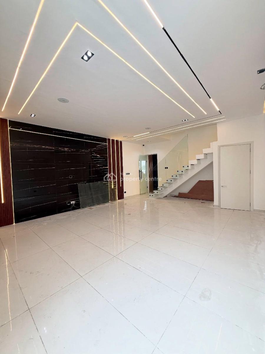 Luxury 4 Bedroom Semi-detached House, Orchid Road, Lekki Expressway, Lekki, Lagos, Semi-detached Duplex for Sale