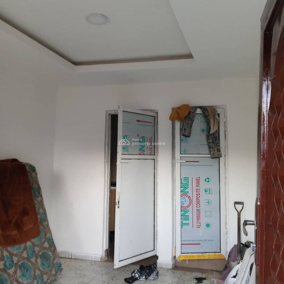 Neat Self Contain on Ground Floor No Flood, Igbo Efon, Lekki, Lagos, Self Contain (single Rooms) for Rent