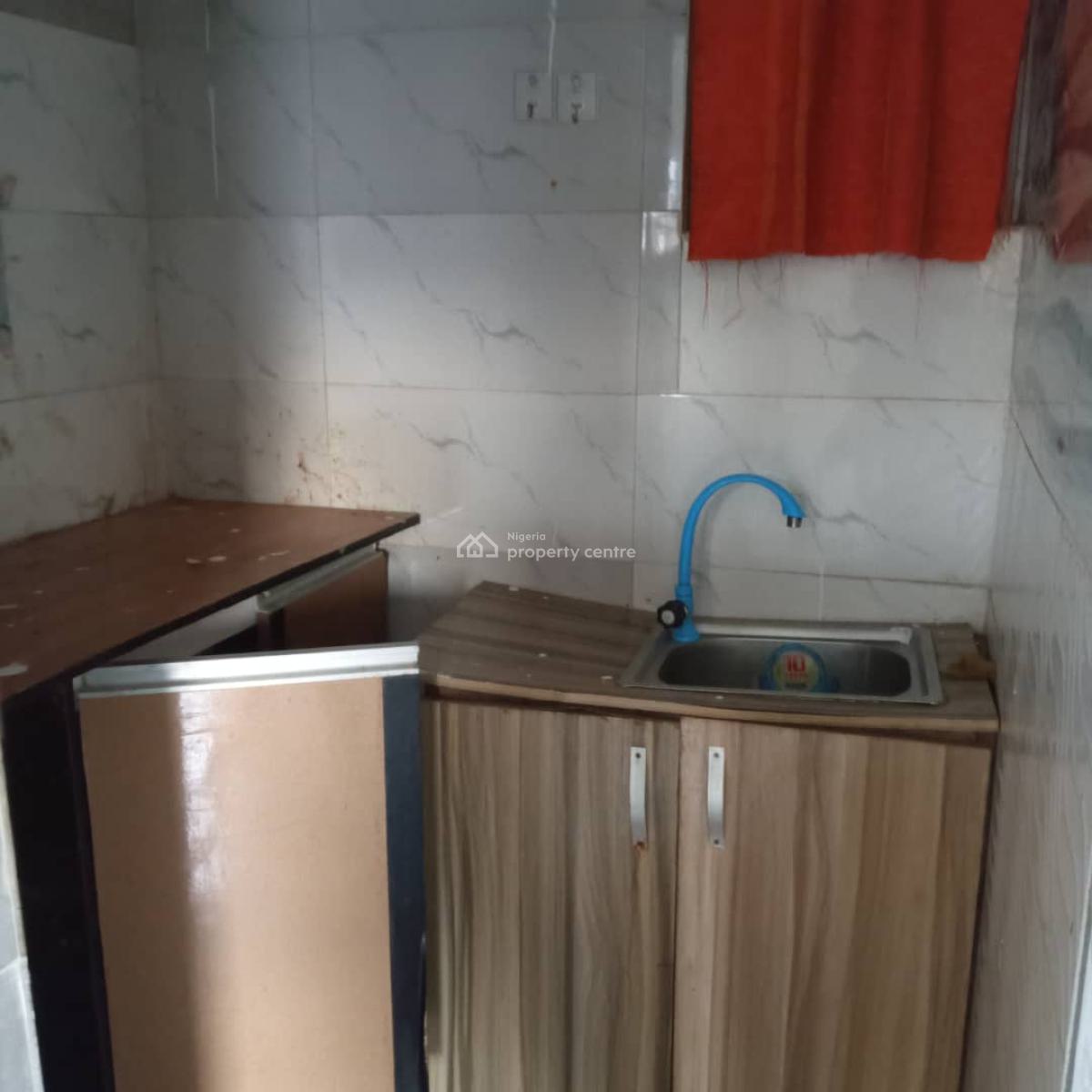 Neat Self Contain on Ground Floor No Flood, Igbo Efon, Lekki, Lagos, Self Contain (single Rooms) for Rent