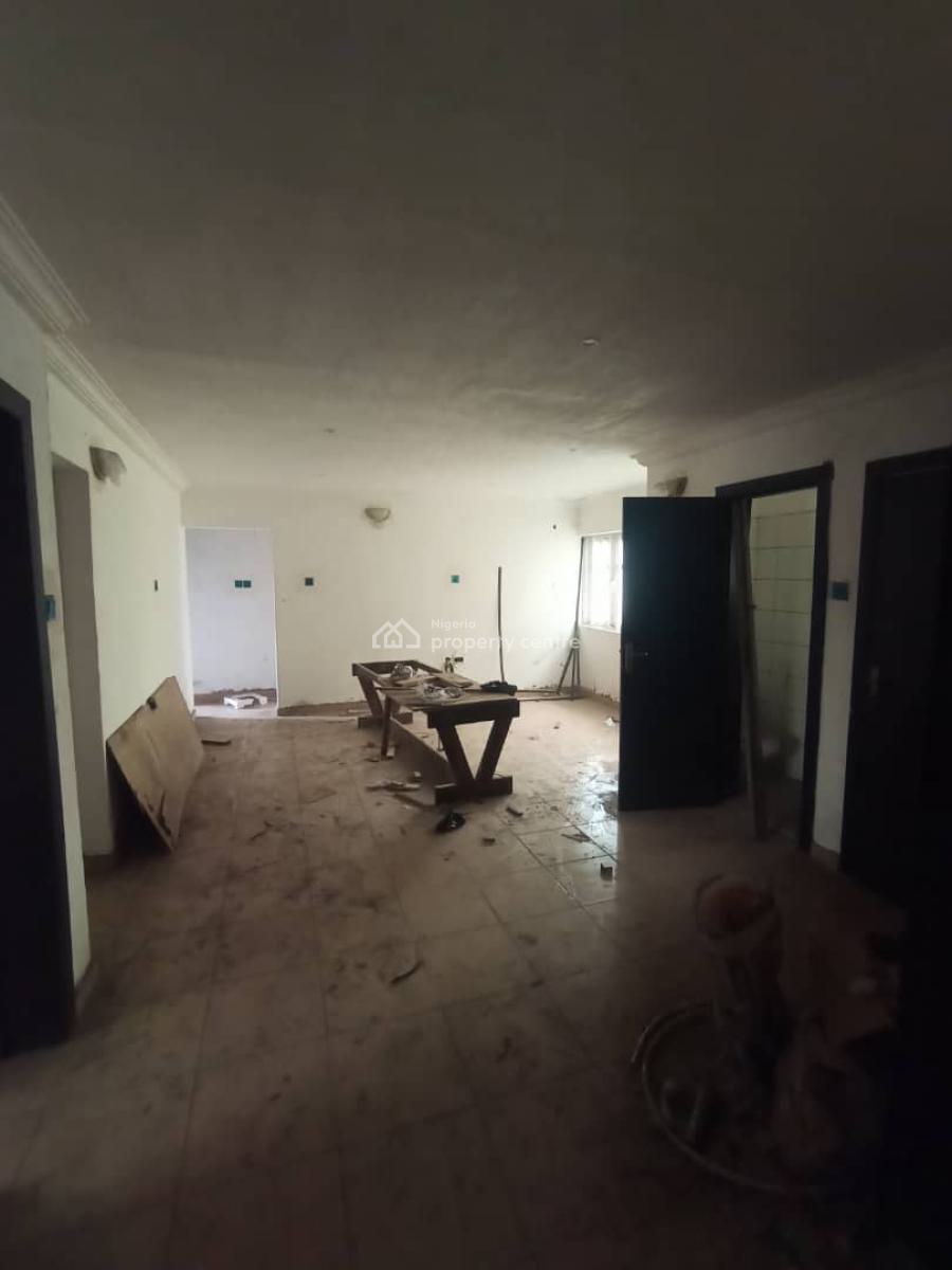 4units of Newly Renovated 3-bedroom Apartments, Ilupeju, Ilupeju, Lagos, Flat / Apartment for Rent
