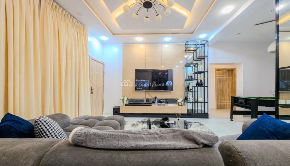 Luxury 2 Bedroom Apartment with Private Cinema and Pool, Lekki Phase 1, Lekki, Lagos, Flat / Apartment Short Let