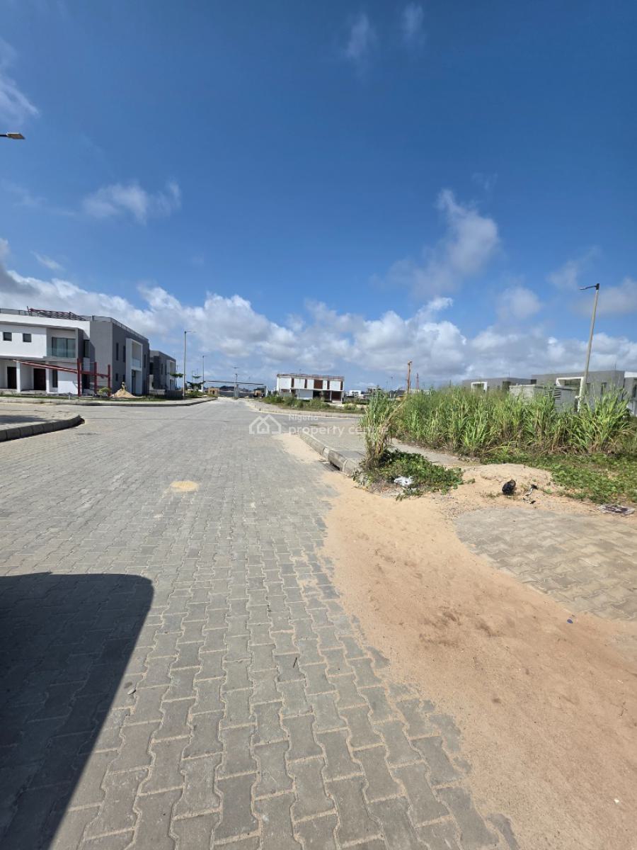 Primed 660sqm & 1020sqm in a Beautiful Estate, Maiyegun Beach Estate, Jakande, Lekki, Lagos, Residential Land for Sale