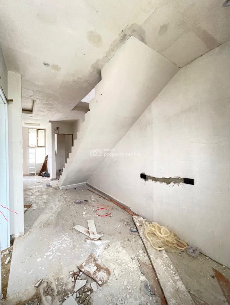 Brand New 2bedroom Maisonette Apartment., Lekki Phase 1, Lekki Phase 1, Lekki, Lagos, Block of Flats for Sale