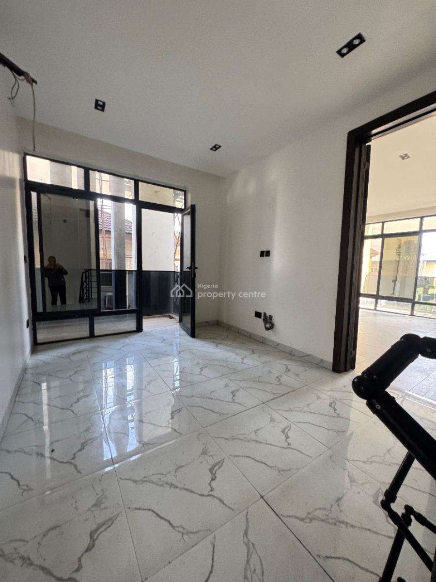 4 Bedroom Terraced Duplex, Lekki Phase 1, Lekki, Lagos, Terraced Duplex for Rent