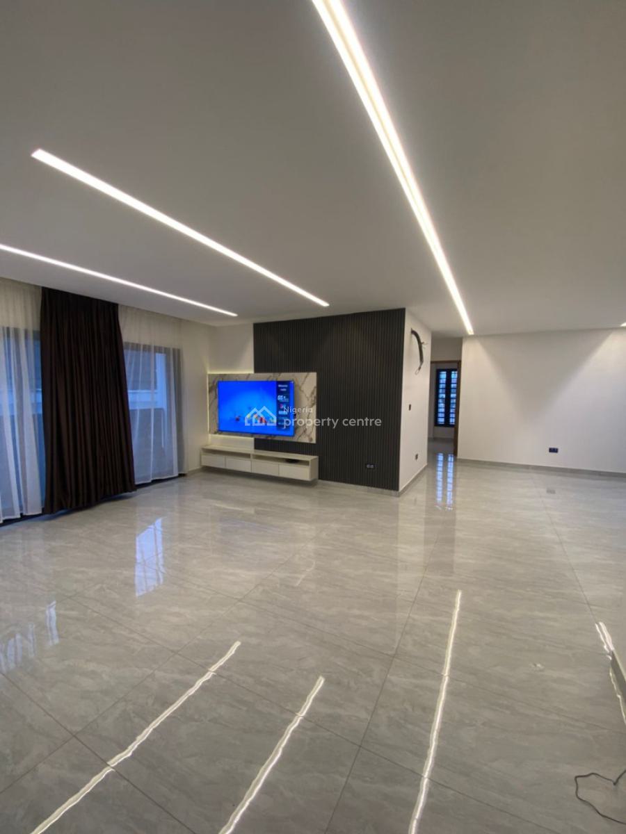 Luxury 2 Bedroom Apartment in a Serene Environment, Ikate, Lekki, Lagos, Flat / Apartment for Sale