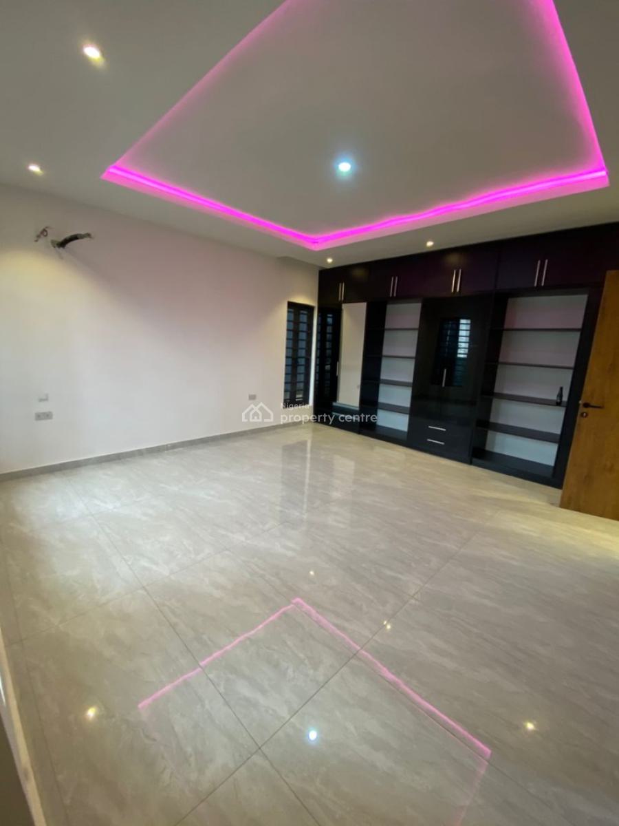 Luxury 2 Bedroom Apartment in a Serene Environment, Ikate, Lekki, Lagos, Flat / Apartment for Sale