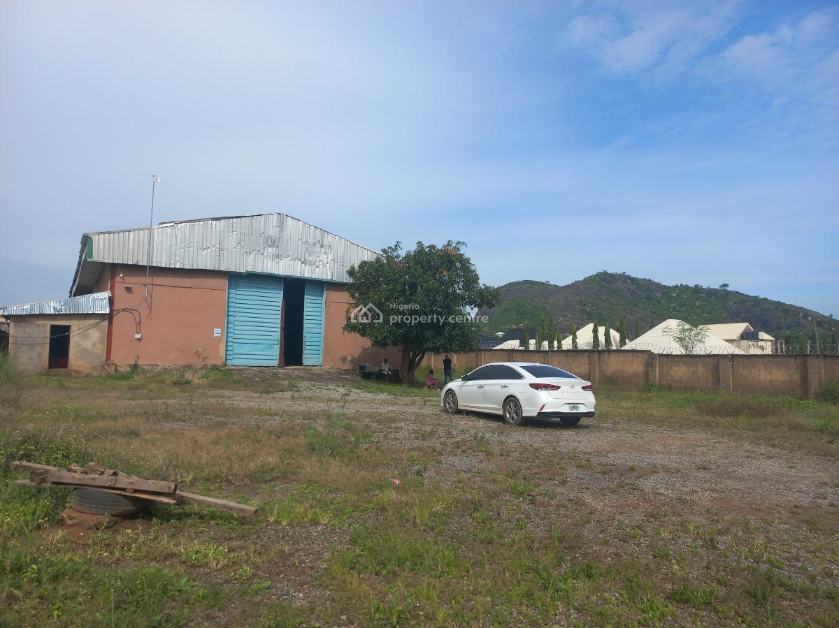 Large Warehouse of 550sqms Alone in a Compound, Dei-dei, Abuja, Warehouse for Rent